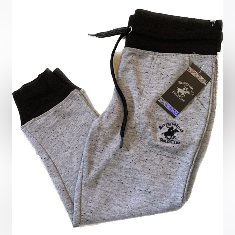 NWT-Beverly Hills Polo Club gray with black crop sweats